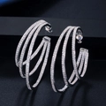 Orecchini a cerchio irregolari a tre strati in finitura argento con zirconi - Stile Argento / Argento