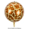 Detail van een 24-inch 4D-folieballon met girafprint en metaalglans voor elk feest - Giraffe Ronde Ballon