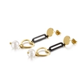 Pendientes de corazón dorados con eslabones negros y perlas blancas de estilo retro - Oro y Negro (KE88436-KFC)