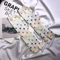 Chaussettes Tabi japonaises blanches avec motifs chiffres colorés au style épuré - Chiffres Colorés