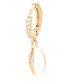 Orecchini a cerchio dorati con pendente ovale martellato e intarsio bianco - Bianco - Cerchio Zirconia