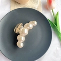 Elegant Korean style transparent hair claw clip with gradient faux pearls for women - Large Size (10cm)
