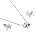 Set di collana e orecchini a lobo a forma di libellula in argento su sfondo bianco - Forma Quadrifoglio/Libellula (KS128388-KFC) / Color Acciaio (KS128388-KFC)
