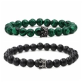Malachit und matt schwarzer Lavastein Kronen Armbänder Set auf weißem Hintergrund - Malachit Krone Set D