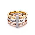 Dreischichtiges Ringset in Gold, Silber und Roségold mit funkelnden Kristallen - US 6 / Dreifarbiges 3-Schicht-Vollzirkonia-Stil (KR31308-K)