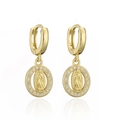 Orecchini pendenti classici della Vergine Maria dorati con micro-pavé di zirconi bianchi - Oro