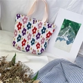 Mini borsa tote in tessuto increspato con stampe floreali colorate e manici in cotone - Stile floreale colorato