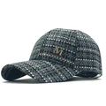 Gorra de béisbol de tweed a cuadros para mujer con logotipo M dorado y brillantes pedrería - Ajustable / Cuadros Verde Oscuro Púrpura Blanco (03)