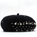 Elegante boina de lana negra para mujer decorada con perlas blancas y brillantes de cristal - M / Negro