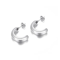 Pendientes de aro en forma de C de acero inoxidable plateado pulido y diseño moderno - Color Acero (KE98947-K)