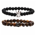 Set di bracciali per coppie in occhio di tigre e pietra nera opaca con corona reale - Set Corona in Oro Bianco e Pietra Nera Opaca