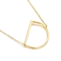 Collana minimalista in acciaio inossidabile dorato con pendente lettera D e catena a O - Stile D (KN25647-K)