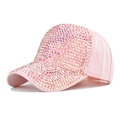 Detailaufnahme einer rosa Baseballkappe mit glänzenden Strasssteinen am Schirm - Verstellbar / Rhinestone Rosa