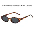 Oval tortoiseshell sunglasses with dark grey lenses in a stylish vintage frame - Tortoiseshell Frame Black Grey Lens