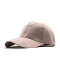 Minimalistische staubrosa Baseballkappe aus Wildlederimitat mit klassisch gebogener Krempe - Verstellbar / Altrosa