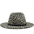 Neutrale wollen fedora hoed met luipaardprint, zwarte leren band en gouden gesp - M (56-58cm) / Witte Luipaardprint