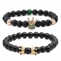 Perlenarmband-Set in Mattschwarz und Glanzschwarz mit roségoldenen Kronenanhängern - Roségold Große Krone Grün Zirkon Set