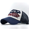 Retro mesh trucker pet met 3D-borduurwerk, ademende baseballpet voor dames en heren - Marineblauw