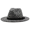 Chapeau Fedora classique à motif léopard gris et noir avec une bande en cuir élégante et boucle - Gris foncé