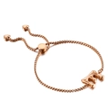 Bracelet ajustable en or rose avec un pendentif poli en forme de lettre E en relief - Style Lettre E (KB123946-KFC)