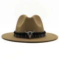 Chapeau de cowboy en feutre camel avec ruban ethnique et tête de taureau argent - Chameau