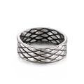 Elegante anillo de acero de titanio con textura de escamas de pez y malla hueca interior - US 6 / Color Acero