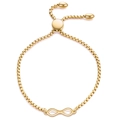 Pulsera infinito dorada ajustable con cadena de eslabones cuadrados minimalista en fondo blanco - Dorado