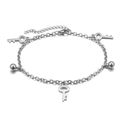Minimalistische zilveren enkelband met sleutelhangers en ronde kralen op wit - Stalen Stijl (KJ1487-Z)