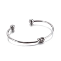 Minimalistischer silberner Knoten-Armreif mit runden Perlenenden aus Edelstahl - Silber (KB129465-Z)