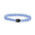 Bracciale di perline occhio di gatto blu con ciondolo a corona argento su sfondo bianco - Stile Corona Occhio di Gato Celeste / Celeste