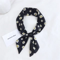 Sciarpa sottile in chiffon nero con motivo a margherite e punte affilate per capelli - Margherita Nero