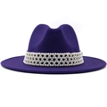 Détail d'un chapeau fedora en laine violette avec bandeau élégant orné de perles - M (56-58cm) / Violet