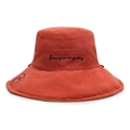 Cappello da pescatore rosso mattone a tesa larga con ricamo Happy Every Day e smiley - Taglia unica / Rosso