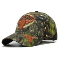 Detalle del bordado de Texas con calavera de toro naranja en gorra de camuflaje - Ajustable / Cabeza de Toro Texas-05