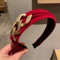 Cerchietto vintage in velluto rosso con catena dorata per un elegante accessorio da donna - Rosso