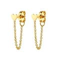 Elegante goldene Herz-Ohrstecker mit langen Quastenkette auf weißem Hintergrund - Vergoldetes Kupfer (925 Silberstift) / Herz Quaste Stil / Gold