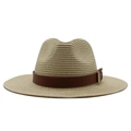 Detail of a natural beige straw hat featuring a brown leather band and gold square buckle - M (56-58cm) / Beige