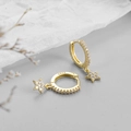 Elegante S925 Sterlingsilber Stern Ohrringe in Gold mit Zirkonia Steinen besetzt - Stern-Ohrstecker / Gold