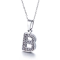 Collana con lettera B argentata scintillante con cristalli micro-pave su catena sottile - Lettera B(KN89506-K)