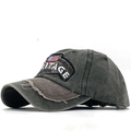 Vintage gewassen antraciet baseballpet met erfgoedborduurwerk en distressed randdetails - Groen
