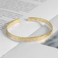 Minimalist S925 golden open bangle featuring hand-hammered texture and star engraving - Gold