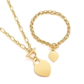 Set gioielli dorati con collana e bracciale a cuore e chiusura a levetta in acciaio - Stile Catena Semplice Dorata (KS138505-Z)
