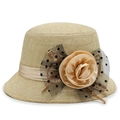 Elegante cappello a cloche in paglia beige con rosa di raso e velo a rete a pois nero - Regolabile / Cachi