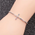 Pulsera de cadena plateada con colgante de cruz de circonitas de colores vivos - Plata Con Circonia De Colores