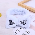 Diadema de forro polar coral azul claro con lazo y bordado OMG para maquillaje y aseo - Azul