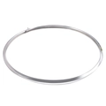 Gepolijste zilveren roestvrijstalen choker nekring met platte band en zijsluiting - Kn107108-z