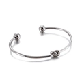Minimalistischer silberner Knoten-Armreif mit runden Perlenenden aus Edelstahl - Silber (KB129465-Z)