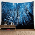 Arazzo da parete con cielo stellato blu profondo e sagome di foresta per decoro - 150x130cm / 22-Silhouette della foresta stellata