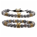 Ensemble de bracelets en perles de marbre gris avec charms couronne dorée de luxe - Deux Pièces Couronne / Ensemble Texture Marbre Gris