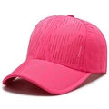 Gorra deportiva rosa roja con corte láser hecha de tela transpirable de secado rápido - Rosa Rojo